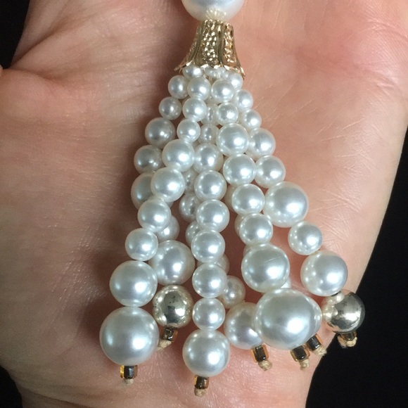 Vintage Retro Faux Pearl Necklace - Picture 6 of 14